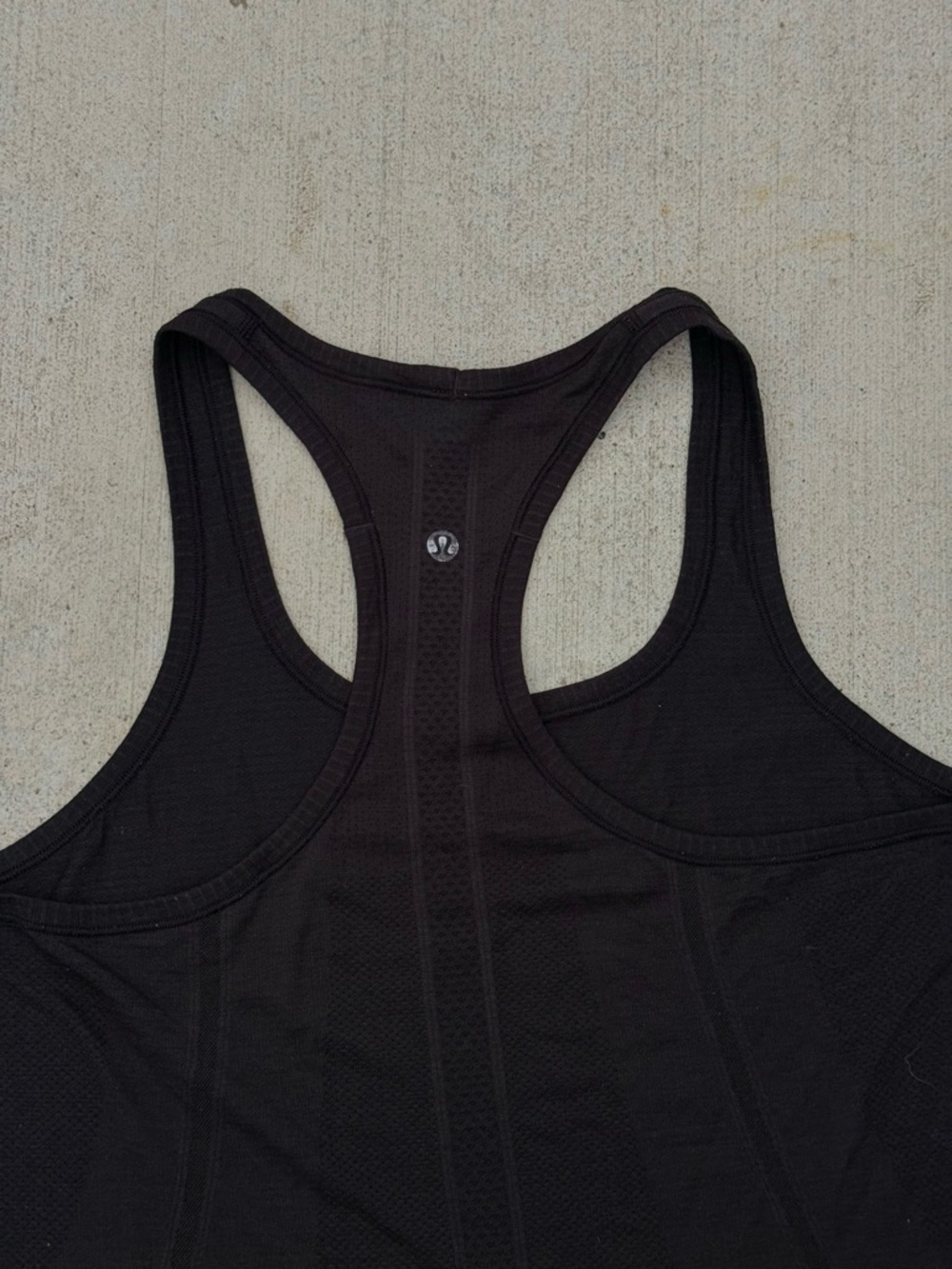 Black lululemon Swiftly tech tank top